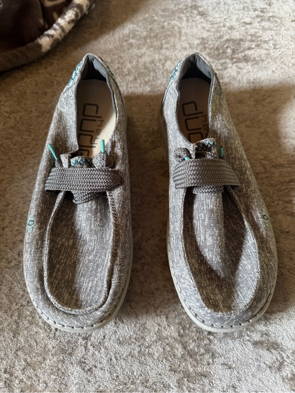 Hey Dude Women’s Wendy Flora in Tulip Gray- Size 6